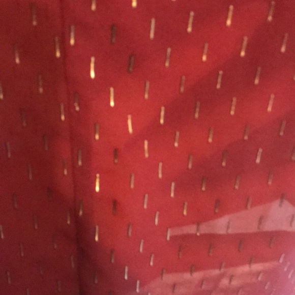 Top - Picture 3 of 3